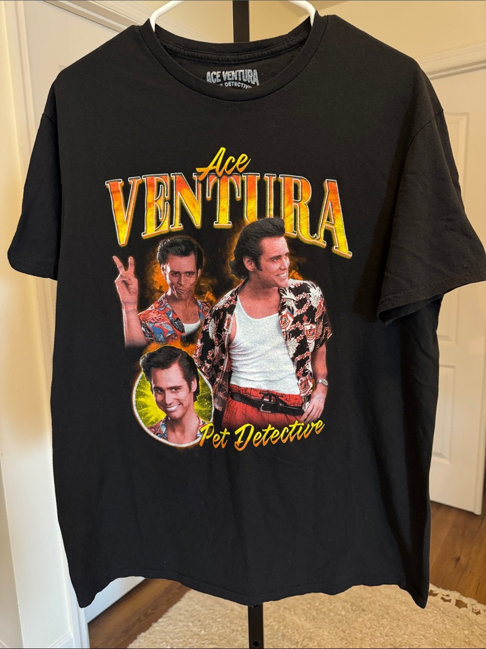 Ace Ventura Pet Detective Tee - Size L